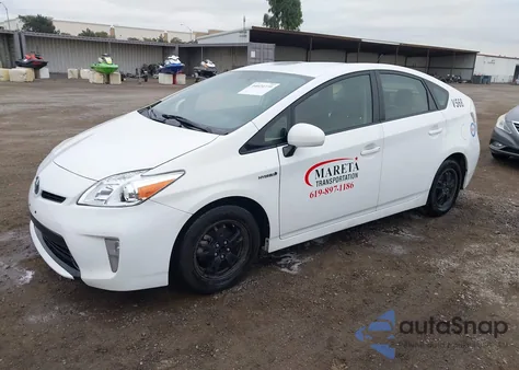 2015 Toyota Prius Two z USA, uszkodzony, nr VIN JTDKN3DU8F1922138